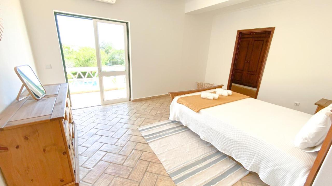 Casa Madeira - Moradia Espacosa Com Piscina, Um Paraiso As Familias Villa *
