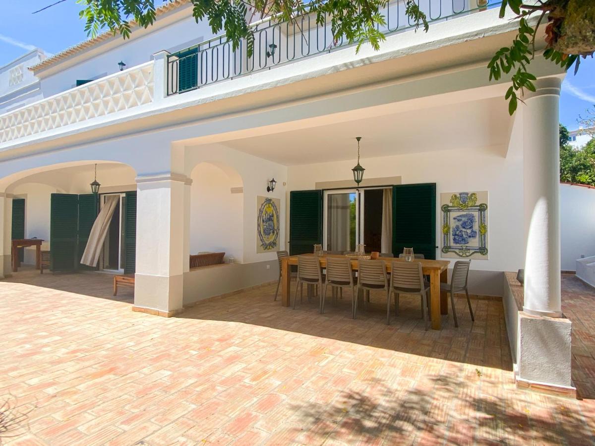 Casa Madeira - Moradia Espacosa Com Piscina, Um Paraiso As Familias * Lagos