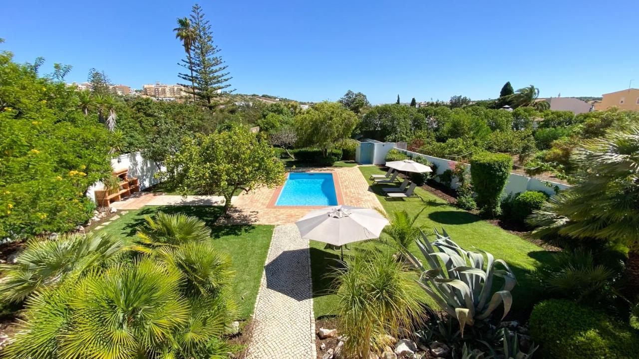 Casa Madeira - Moradia Espacosa Com Piscina, Um Paraiso As Familias Lagos
