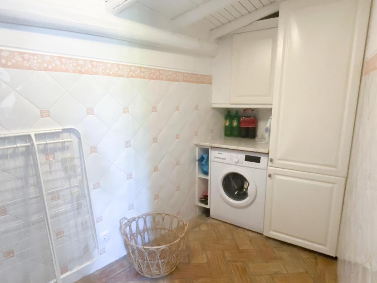 Casa Madeira - Moradia Espacosa Com Piscina, Um Paraiso As Familias * Lagos
